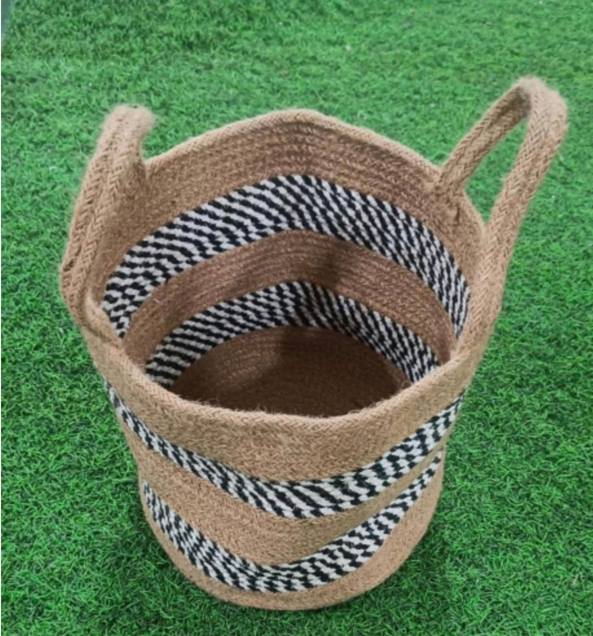 Jute Planter